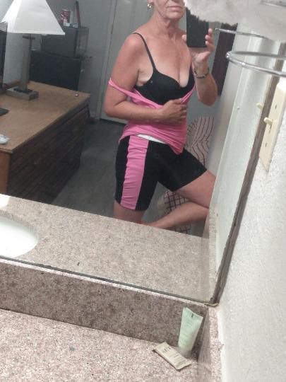 💋 old AND EXPERIENCED 👠 ♦5'1"102 ♦ petite AND TIGHT DYNOMITE 🧨LOOK NO FURTHER 💥💎I'M THE TIGHTEST KITTYKAT✳ 🔷 prett...